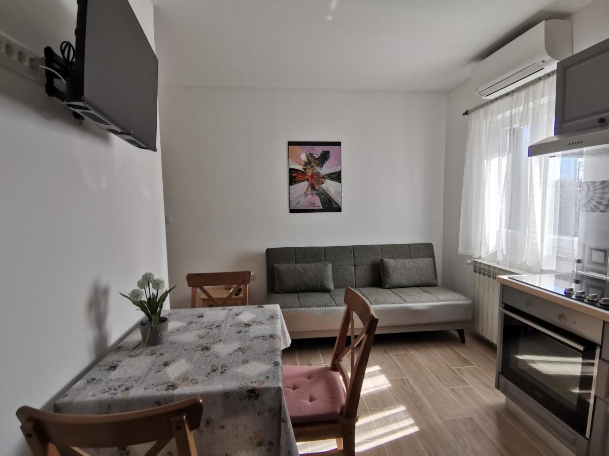 Apartman Marijeta Moscenicka Draga Exterior photo